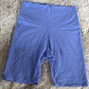 Nike Yoga Luxe Biker Shorts S